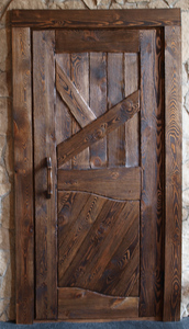 Дверной блок (тип 2), двери (массив сосны, старение) - Мебельная компания "ИРБЕЯ" - Производство мебели